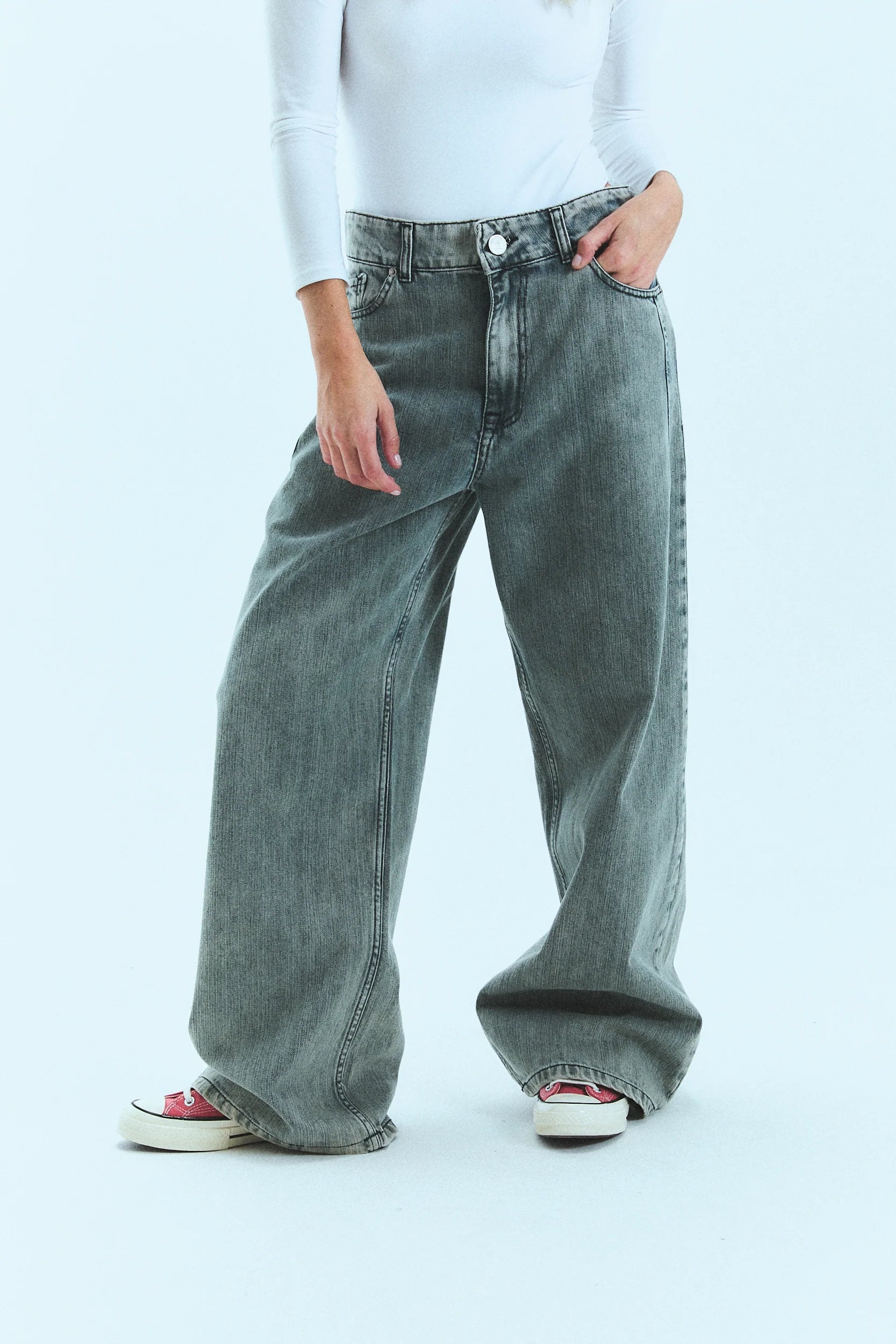 JEAN Nº 1 - THE OVERSIZE GREY