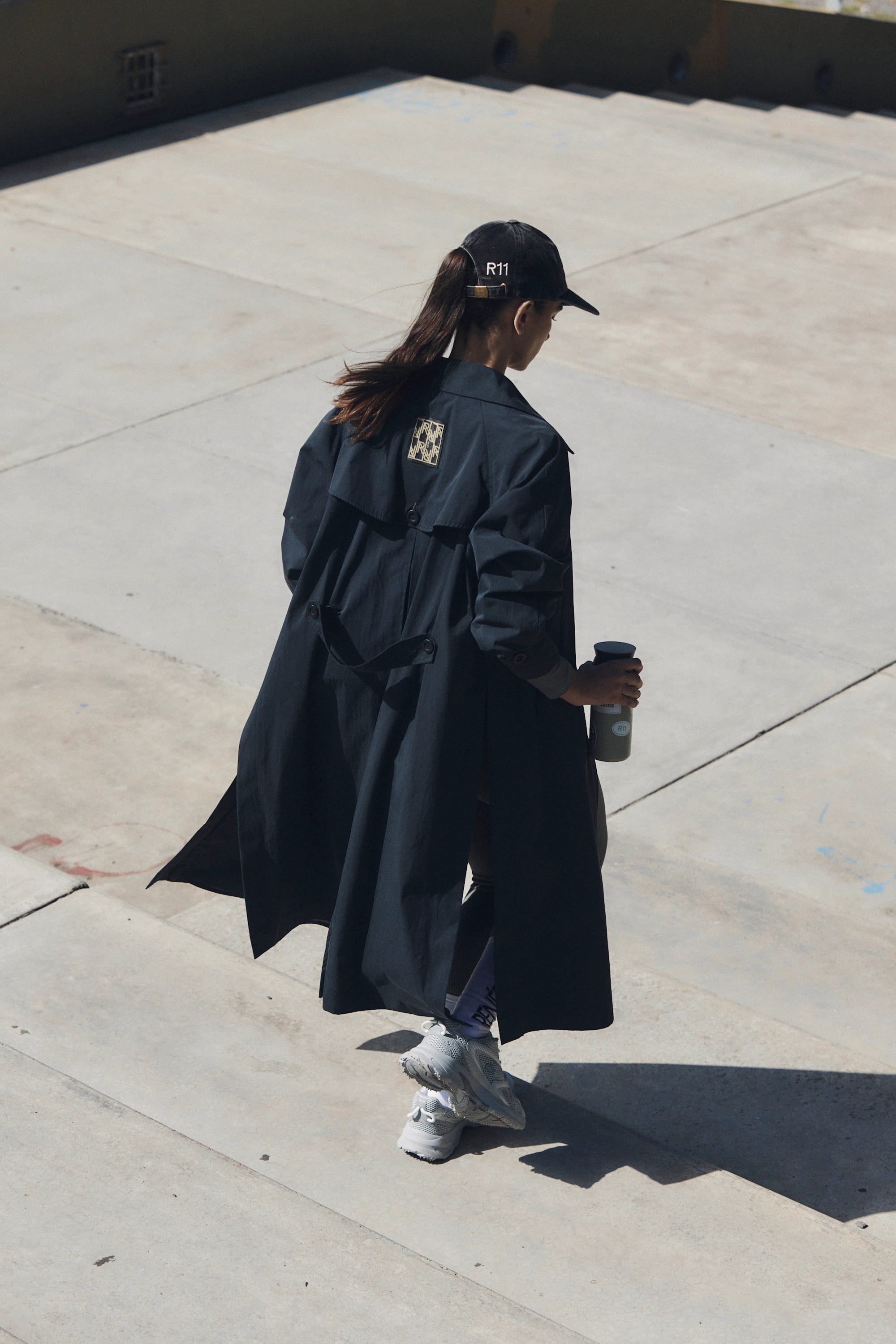 TRENCH OASIS - BLACK