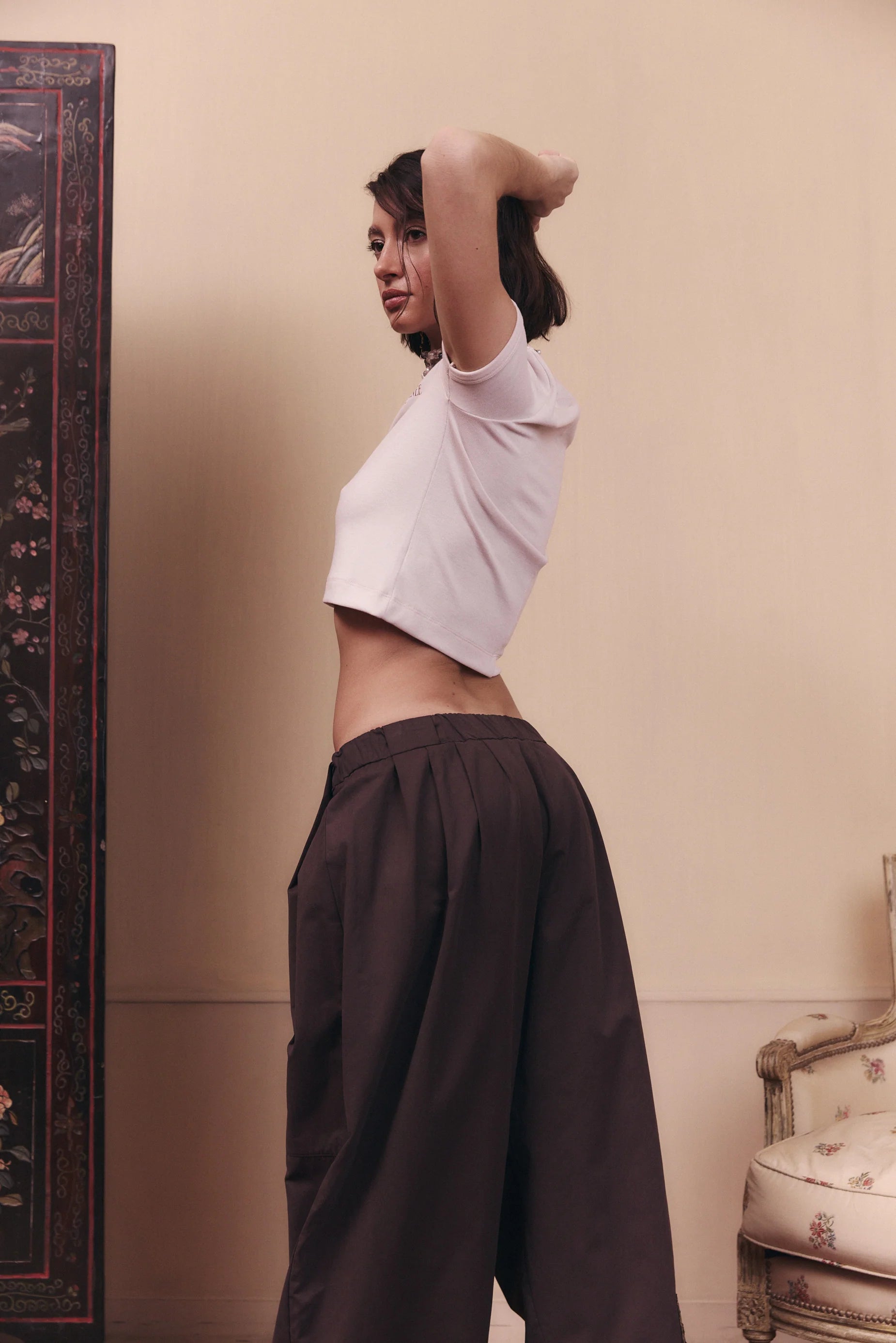 REMERA SUITE - NUDE