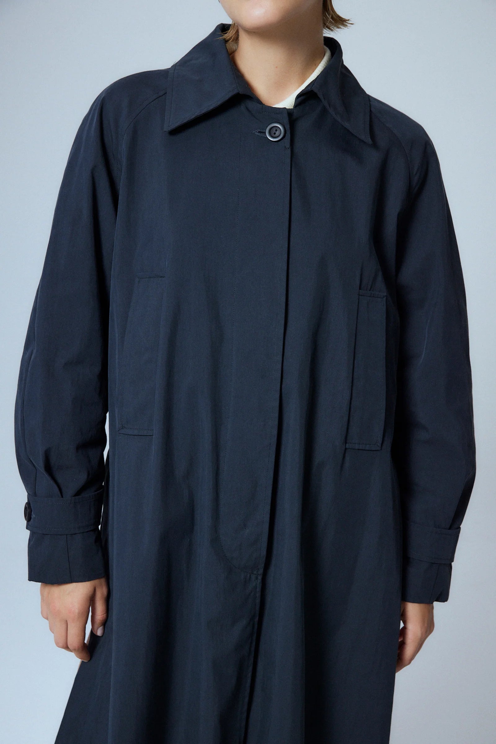 TRENCH OASIS - BLACK