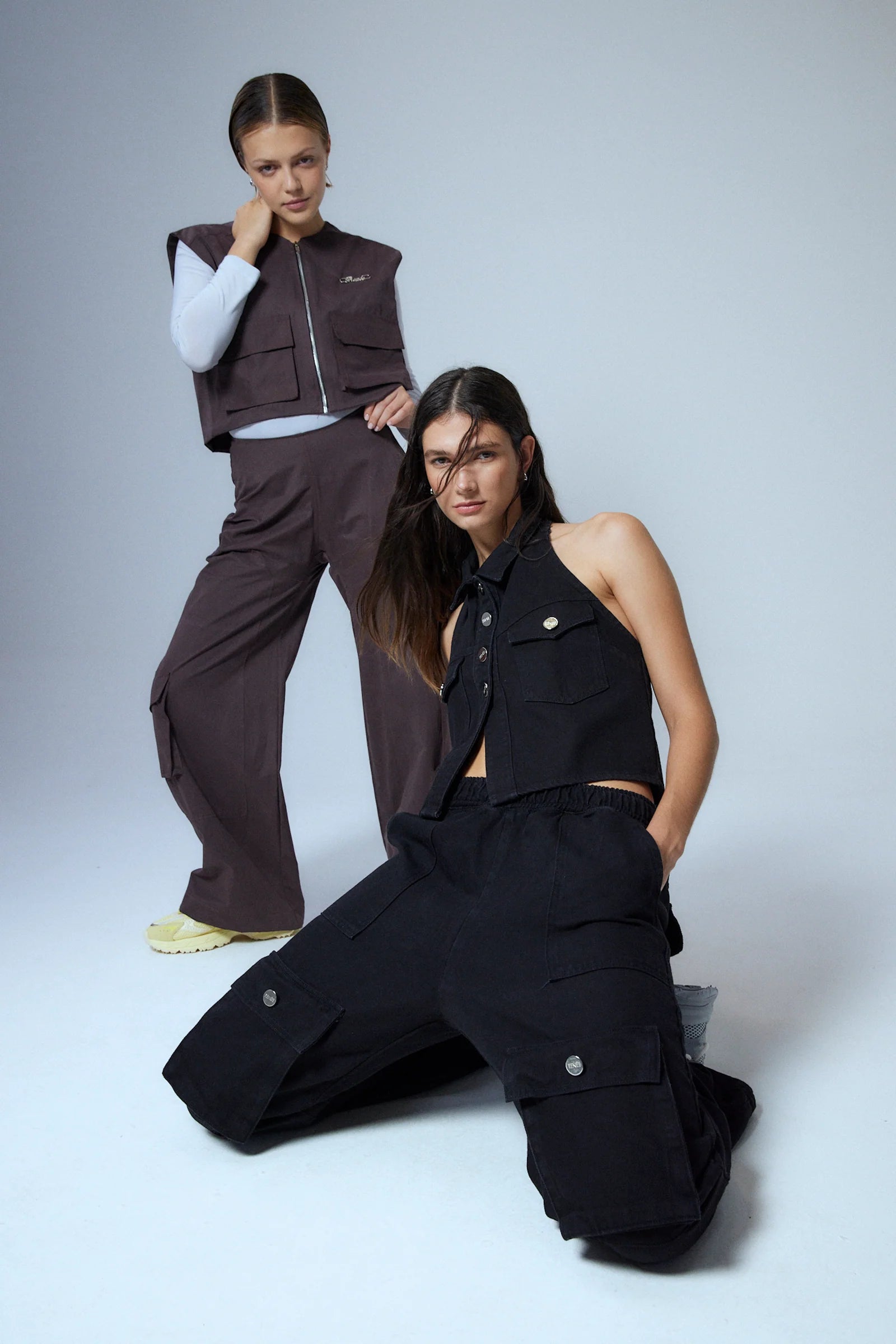 JEAN Nº23 - THE CARGO BLACK