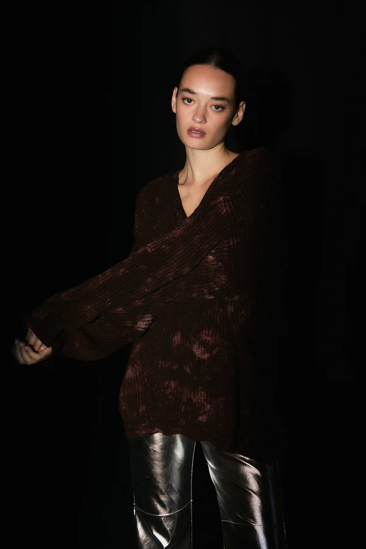 SWEATER FUKUI BATIK DARK BROWN